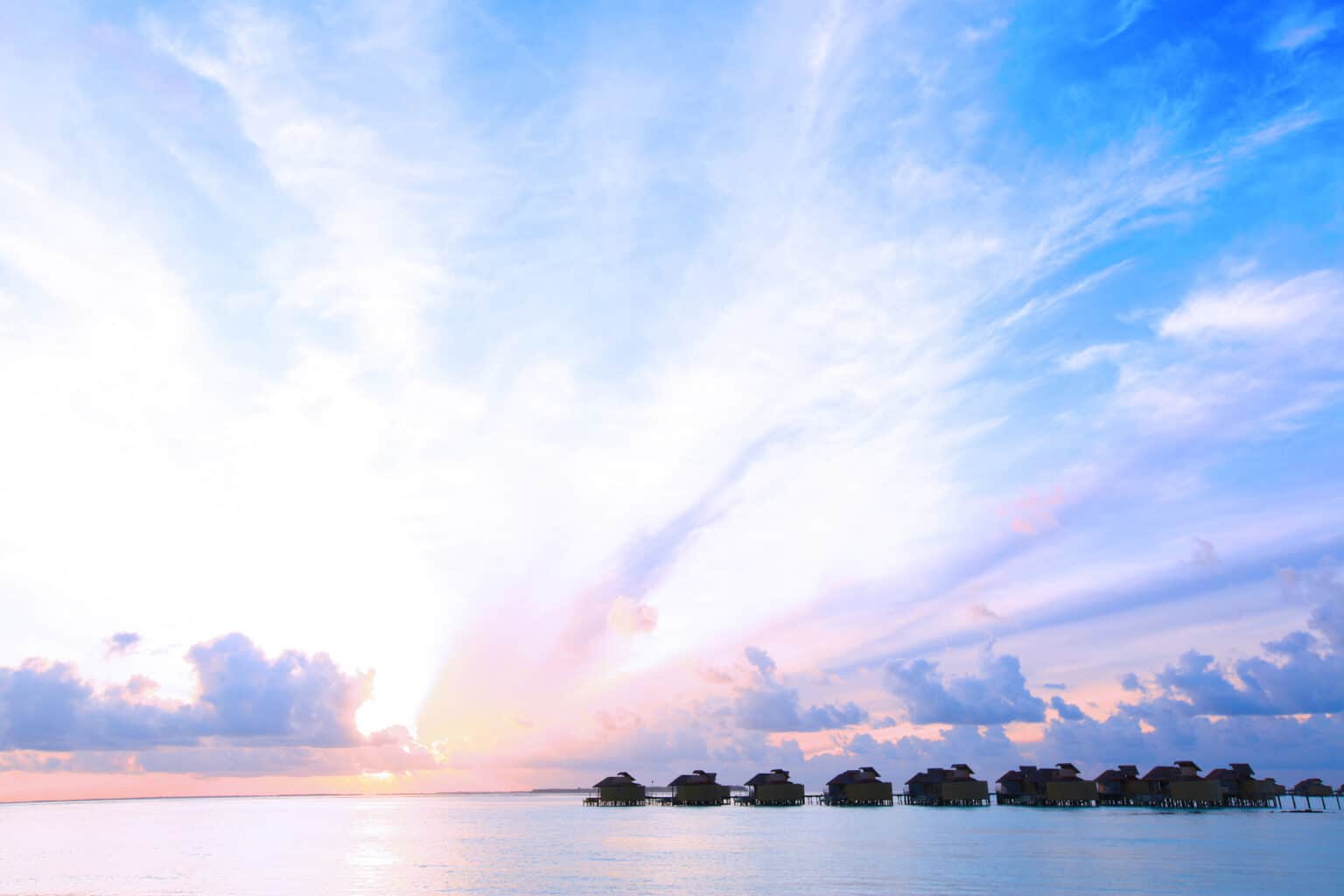 Six Senses Laamu - Wate Villa at Sunset
