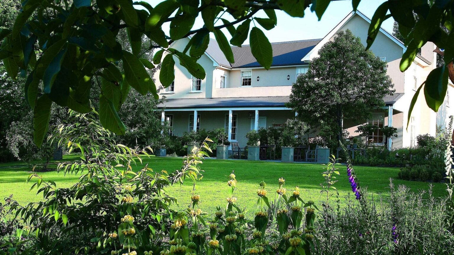 AS_New Zealand_Christchurch_Edenhouse Lodge-lodge1