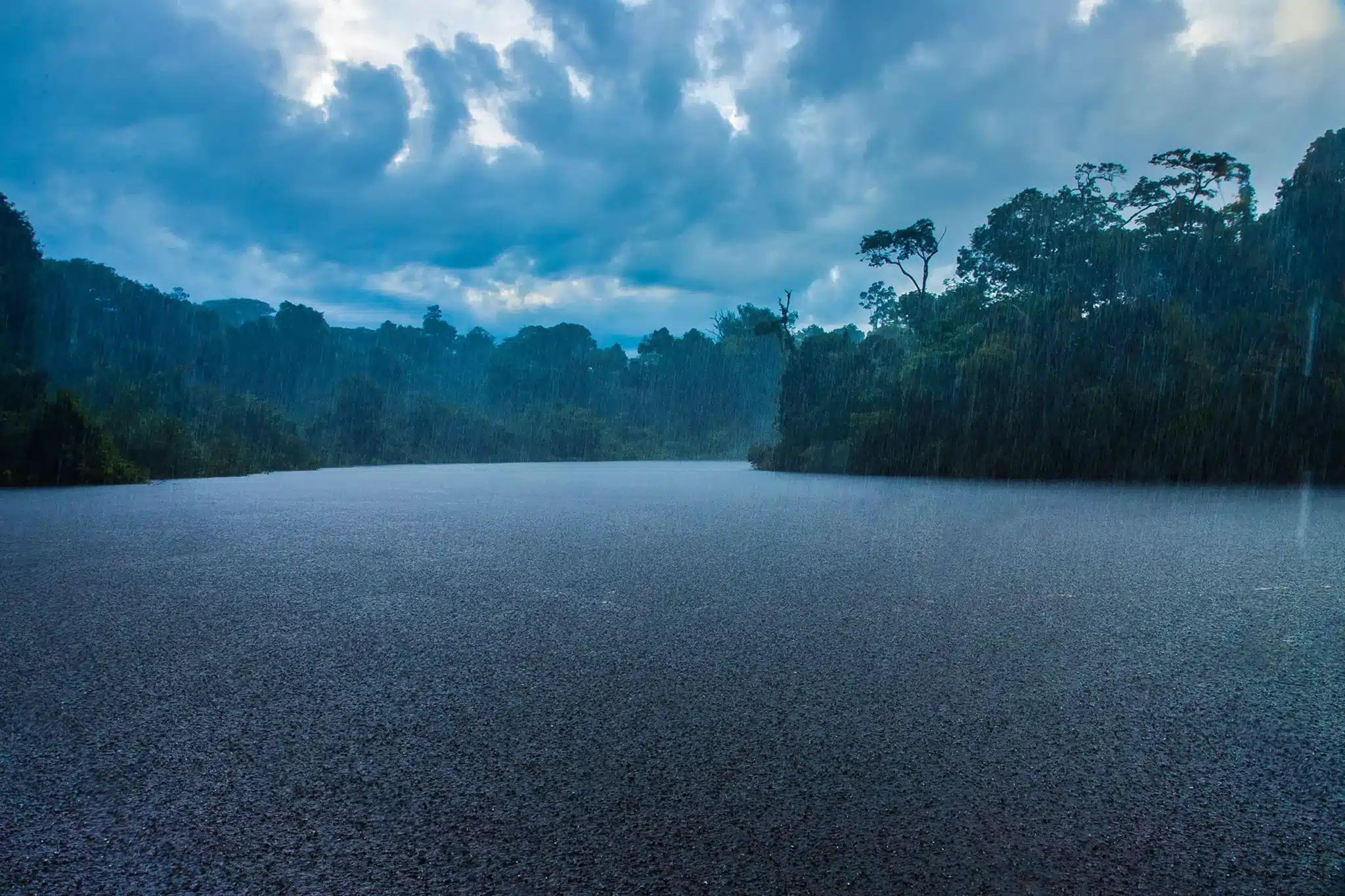 LA_Brazil_The Amazon_Cristalino Lodge-climate sometimes